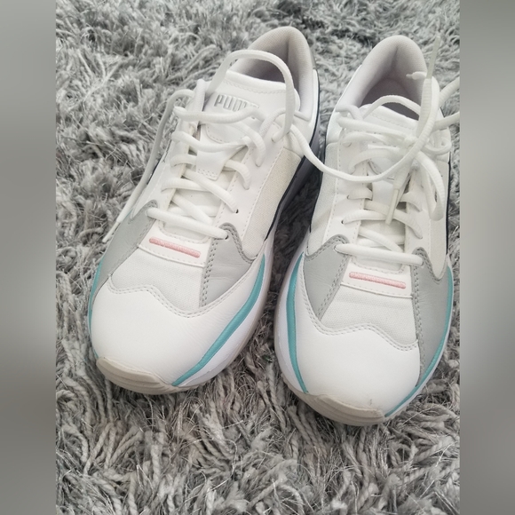 PUMA Storm Y Metalic Lace up CHUNKY Women SNEAKER....😍🥰🙎‍♀️ - Picture 7 of 9